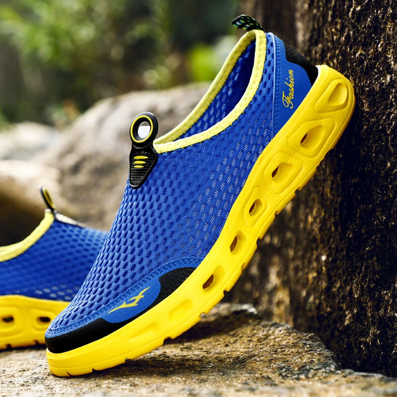 (image for) TENGOO Men Sandals Outdoor Breathable Beach Shoes Lightweight Quick-drying Wading Shoes Water Sport Hiking Camping Sneakers Shoes Summer Sandals